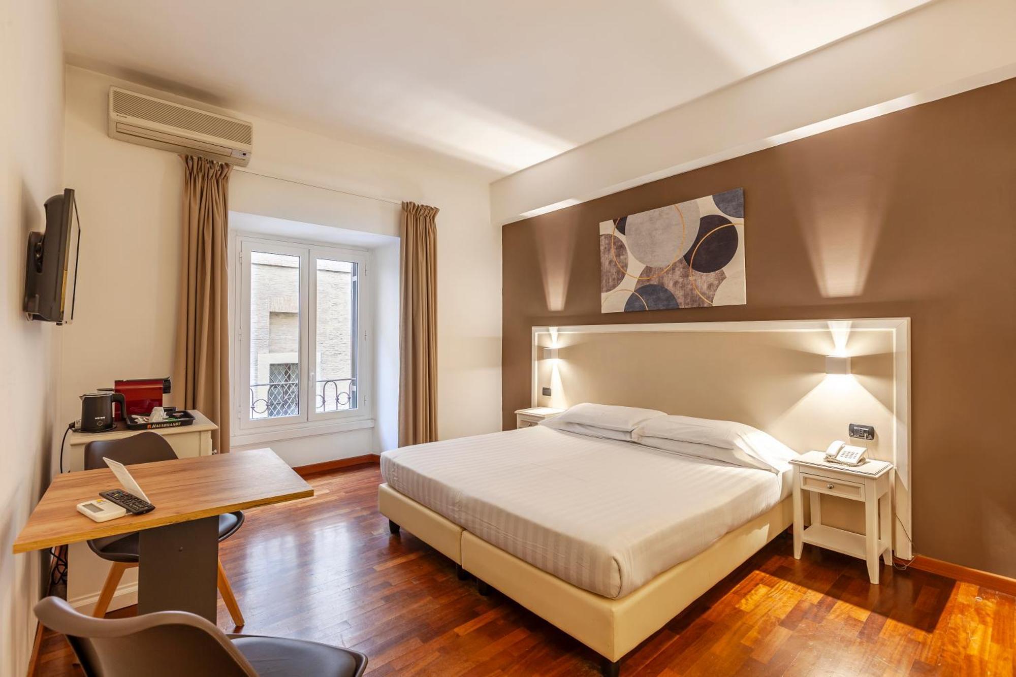 Inn Rome Rooms & Suites — Foto’s 3